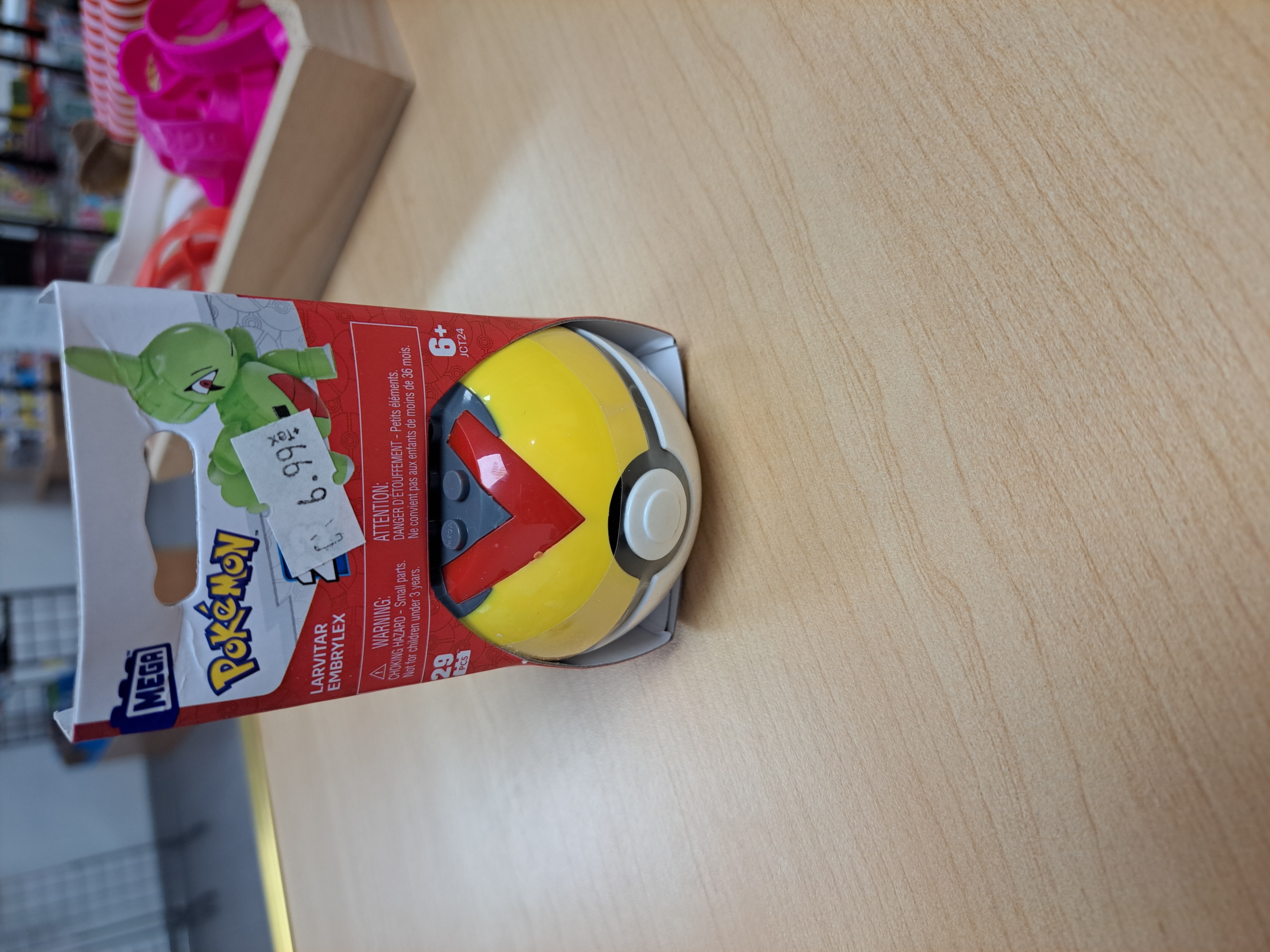 Pokémon méga block Larvitar